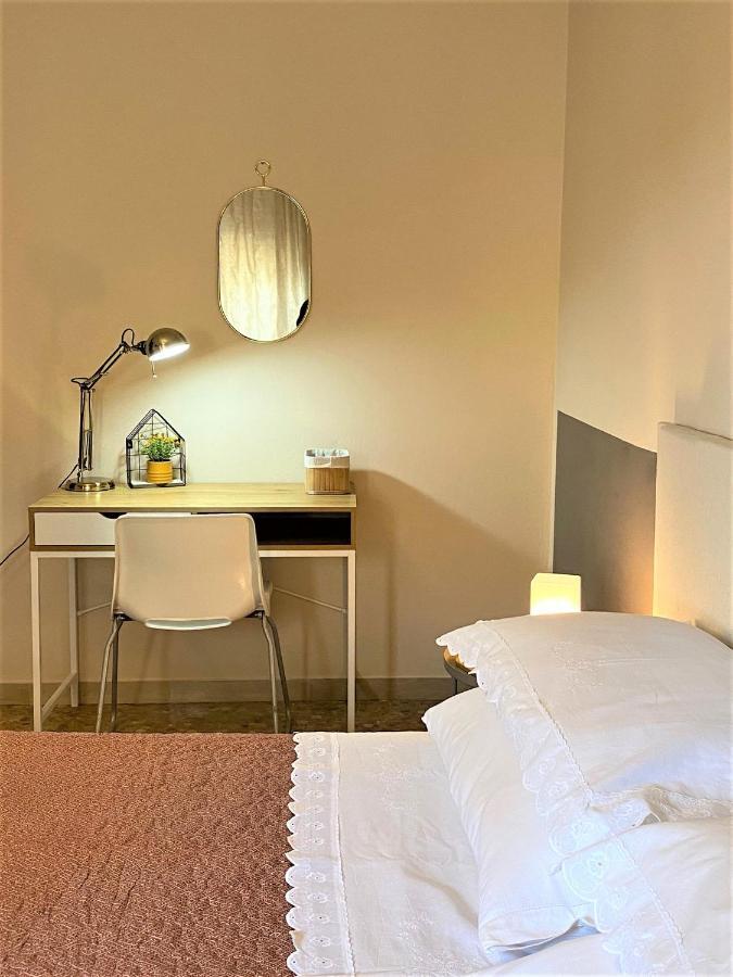 Casa Viola A 900 Mt Dalla Staz. Centrale Pescara Extérieur photo
