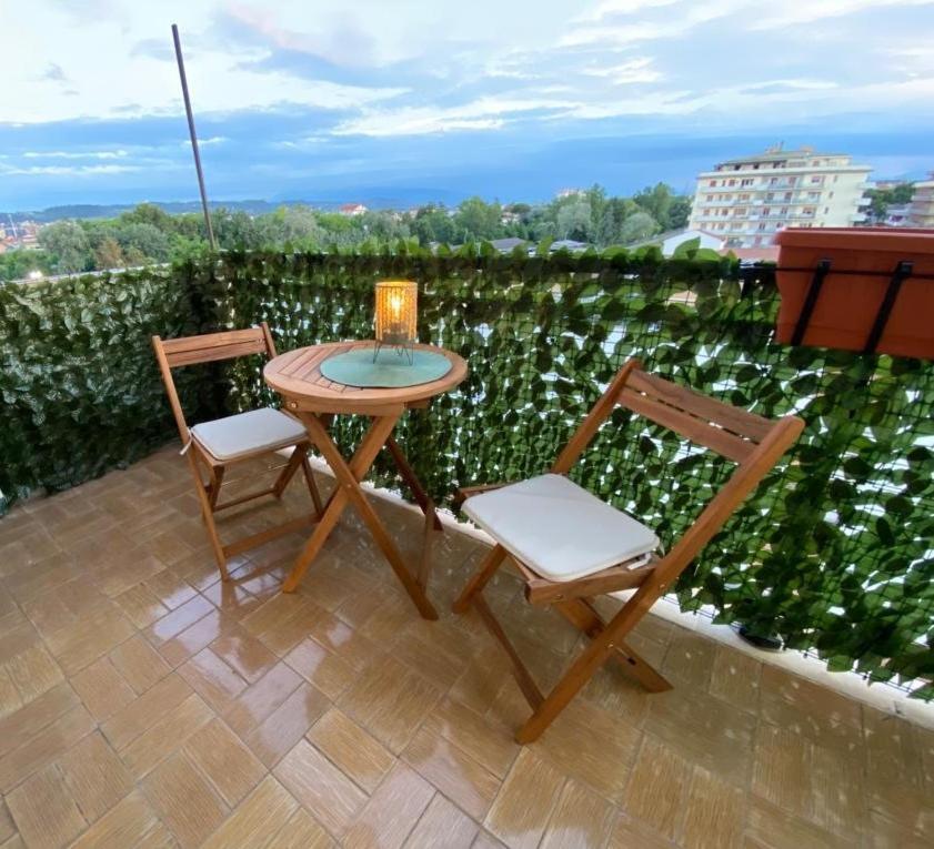 Casa Viola A 900 Mt Dalla Staz. Centrale Pescara Extérieur photo