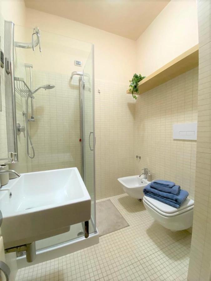 Casa Viola A 900 Mt Dalla Staz. Centrale Pescara Extérieur photo