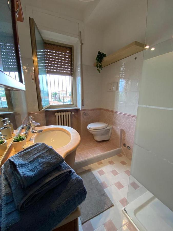 Casa Viola A 900 Mt Dalla Staz. Centrale Pescara Extérieur photo