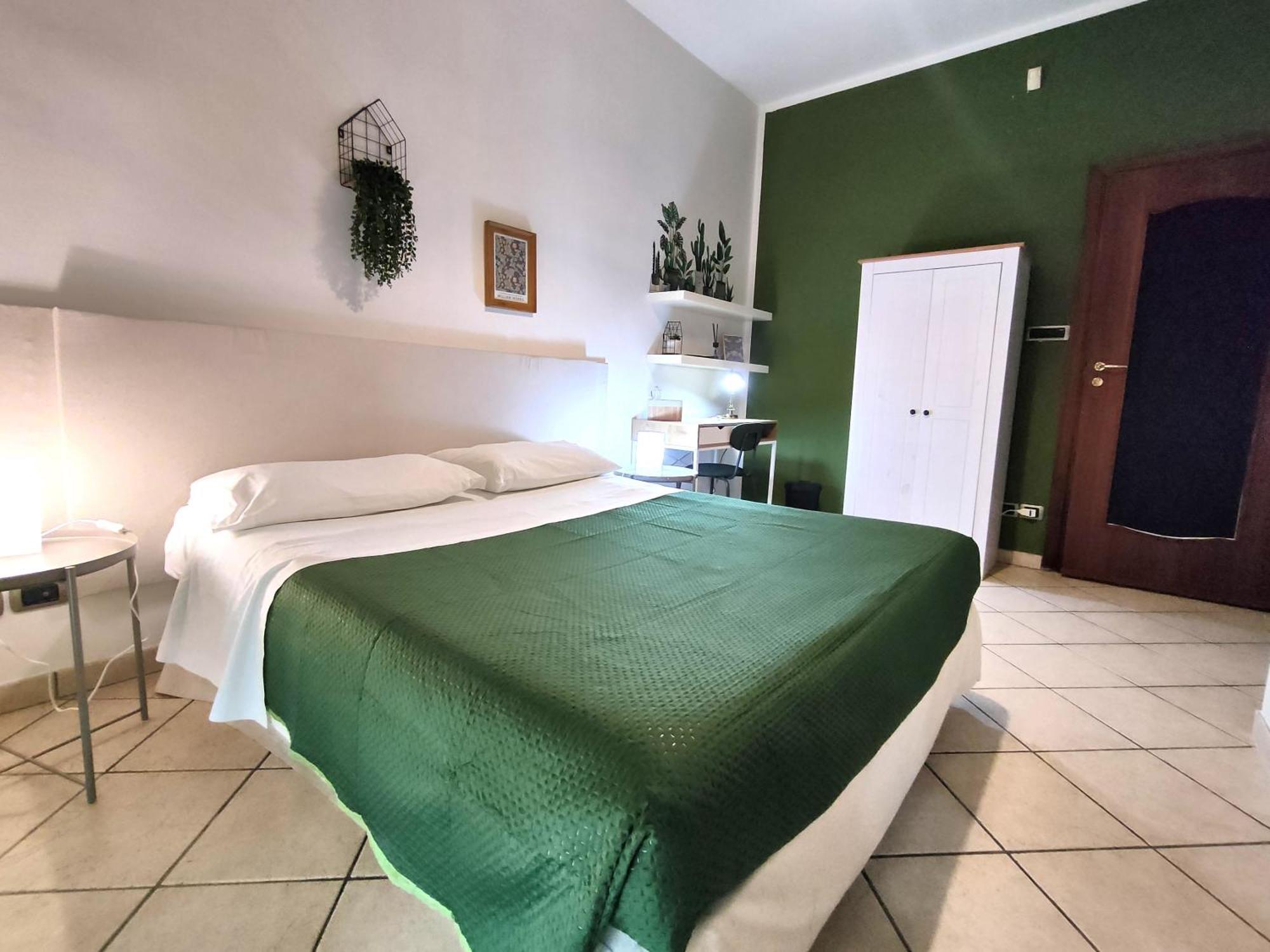 Casa Viola A 900 Mt Dalla Staz. Centrale Pescara Extérieur photo